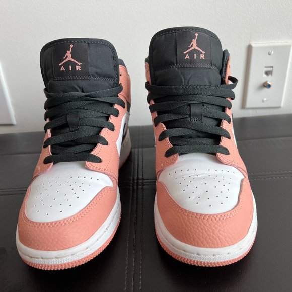 Nike Air Jordan 1 Mid GS "Pink Quartz" - Picture 4 of 5